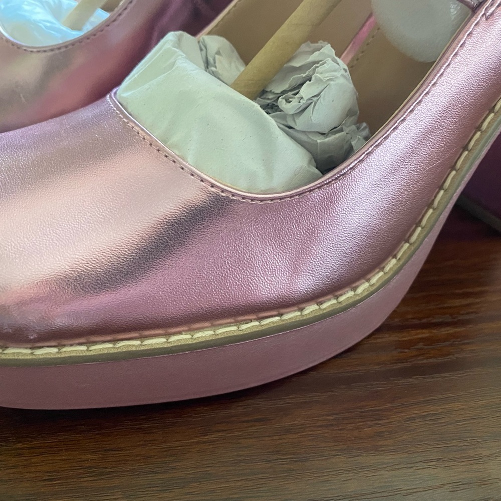 🍬 Metallic Pump🍬 - Picture 4 of 7
